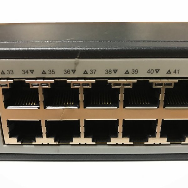 HP JE009A V1910-48G 3Com Baseline Switch 2952-SFP Plus